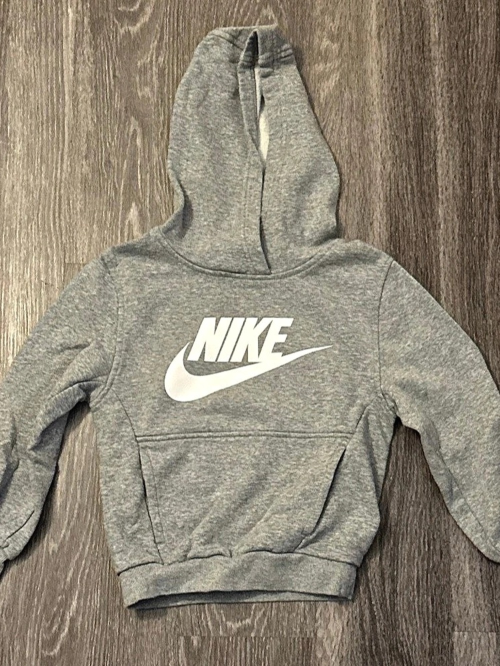 Nike Sportswear Club Fleece Big Kids' Pullover Hoodie Gray